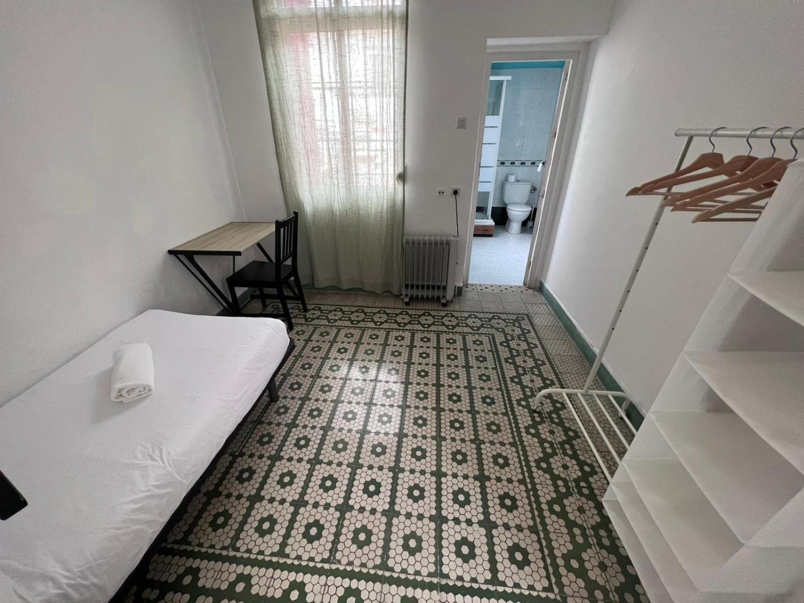 Barbatuke Conde Hostel Malaga Ngoại thất bức ảnh